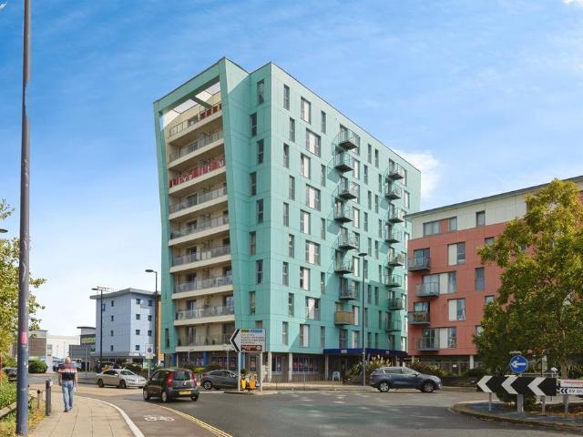 Flat for sale in Fratton, City Of Portsmouth