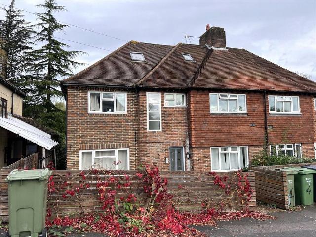 Flat for sale in Woodbridge Hill, Westborough