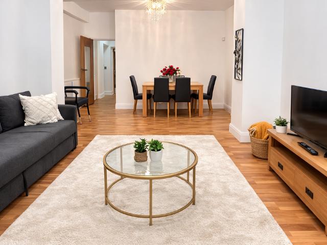 Flat for sale in Middle Park, Greater London