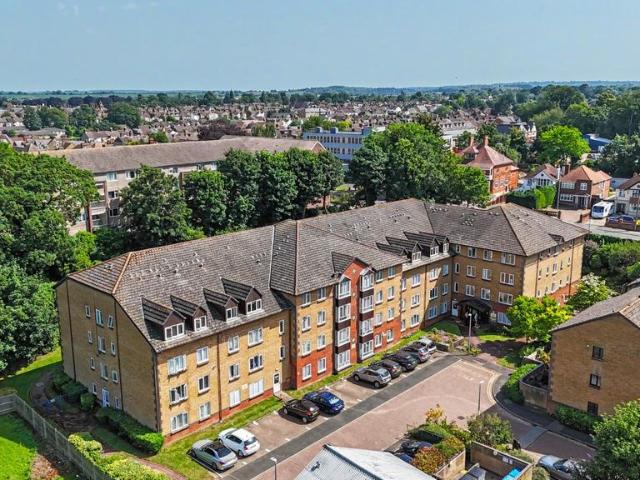Flat for sale in Chalkwell, Oad Street