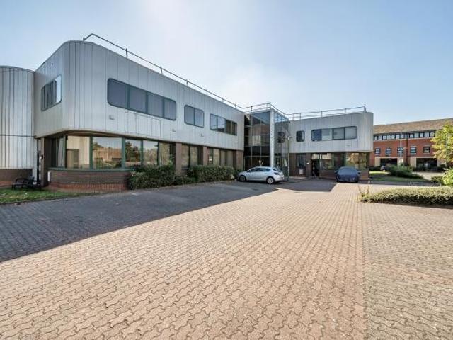 Flat for sale in Rodbourne, Swindon