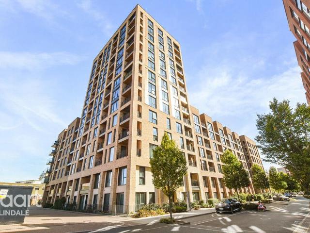 Flat for sale in Colindale, Greater London