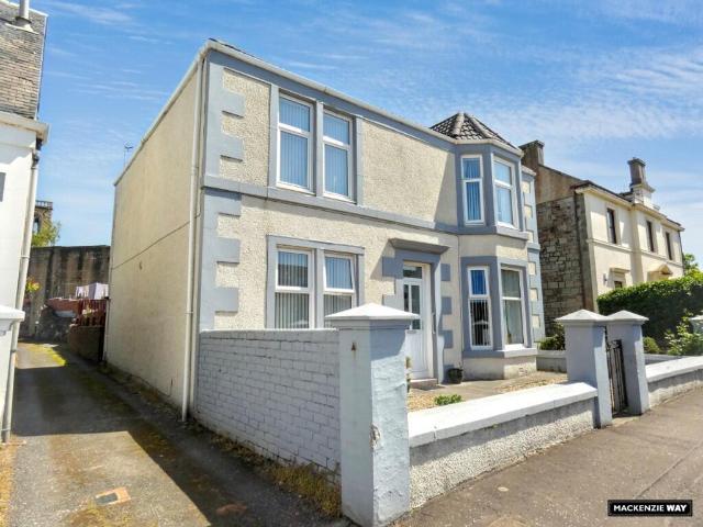 Flat for sale in Saltcoats, Scotland