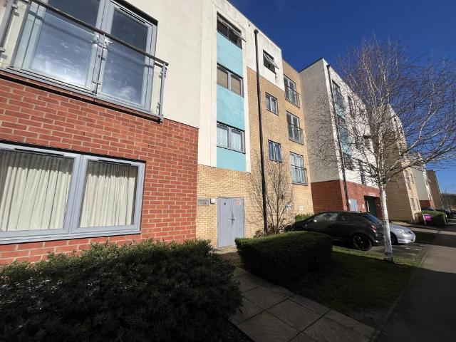 Flat for sale in Pin Green Industrial Area, Shephall