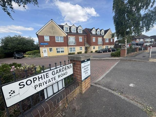 Flat for sale in Sandwell, West Midlands