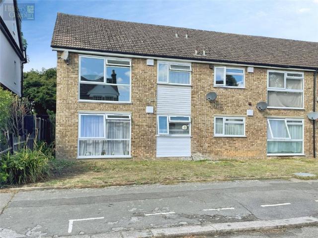 Flat for sale in London Borough of Havering, Greater London