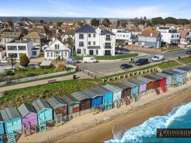 Flat for sale in Frinton and Walton, Dale Hill