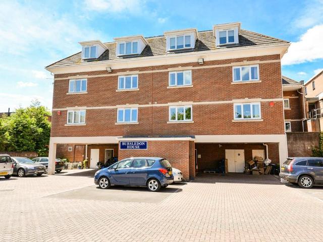Flat for sale in Old Milton, Ashurst Bridge