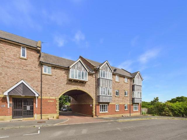Flat for sale in Tynemouth, North Tyneside
