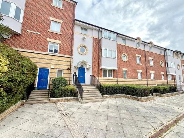 Flat for sale in Preston, North Shields