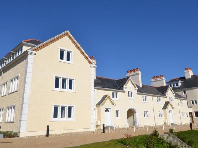 Flat for sale in Ash, Kent