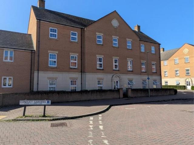 Flat for sale in Eastleigh, Helford