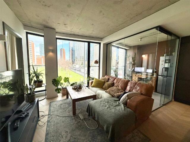 Flat for sale in Hulme, Georgia