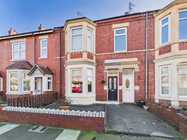 Flat for sale in Preston, North Shields