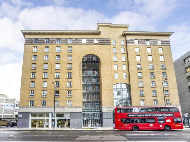 Flat for sale in St. George in the East, Cat Hill