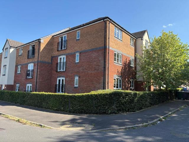 Flat for sale in Heath Hayes and Wimblebury, Chadsmoor