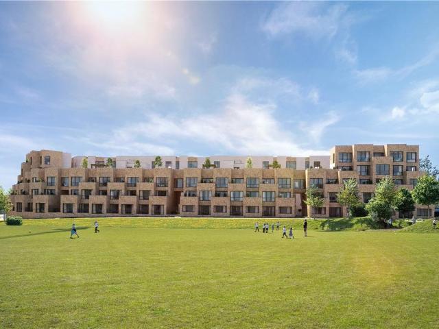 Flat for sale in Arbury, Cambridgeshire