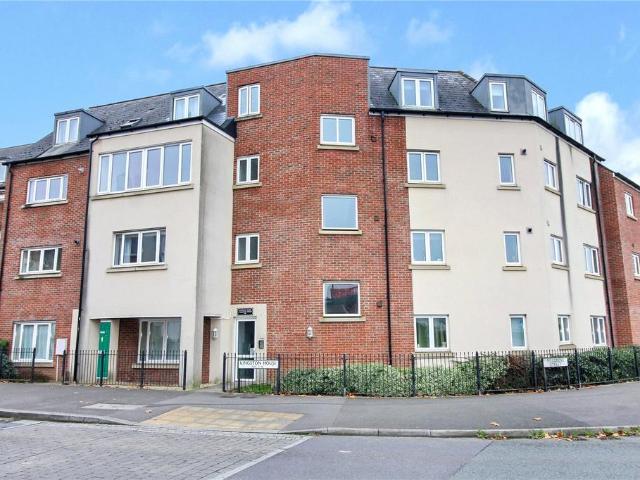 Flat for sale in Redhouse, Blunsdon St Andrew