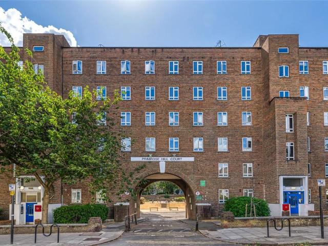 Flat for sale in Primrose Hill, Greater London