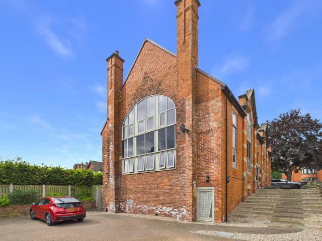 Flat for sale in Whittington Moor, Loundsley Green