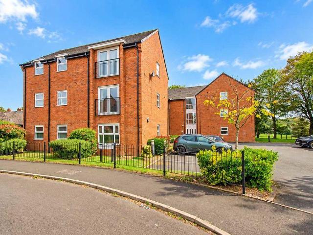 Flat for sale in Darwin Park, Lichfield