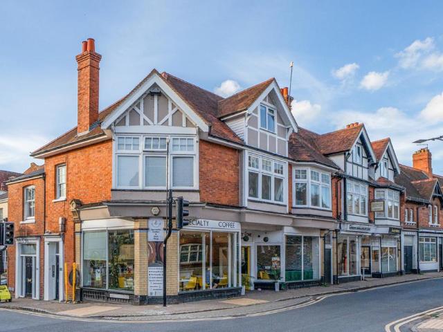 Flat for sale in Sheeplands Farm, Wargrave
