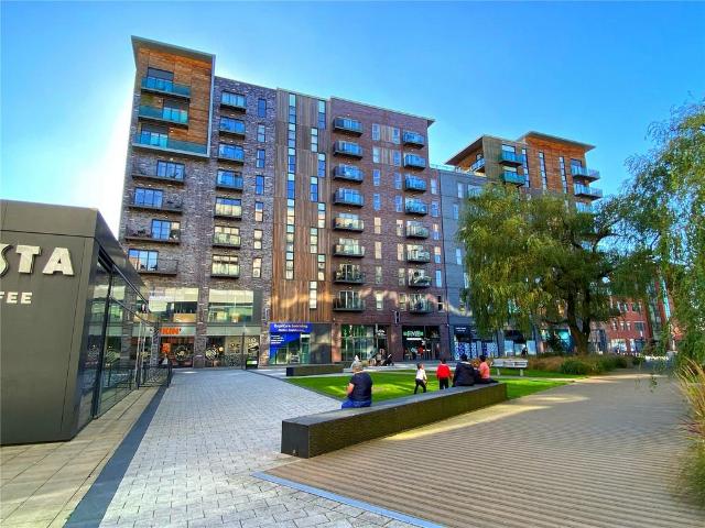 Flat for sale in Fernhill, Bury