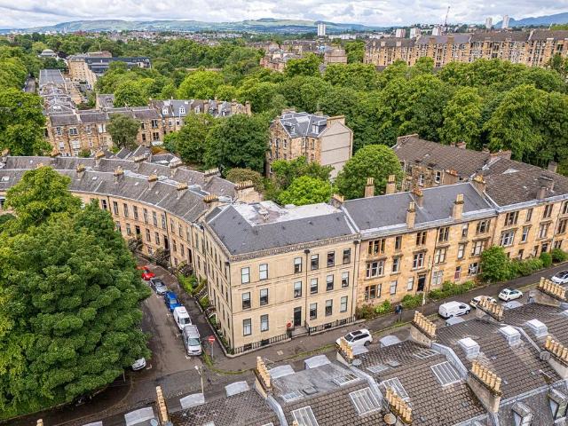 Flat for sale in North Woodside, Scotland