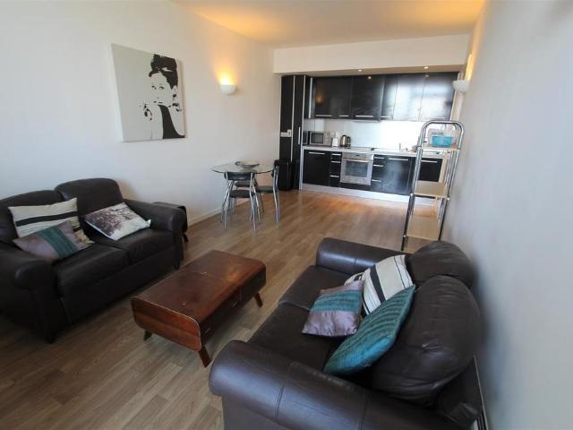 Flat for sale in Holbeck, West Yorkshire