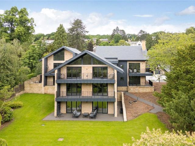 Flat for sale in Ilkley, West Yorkshire