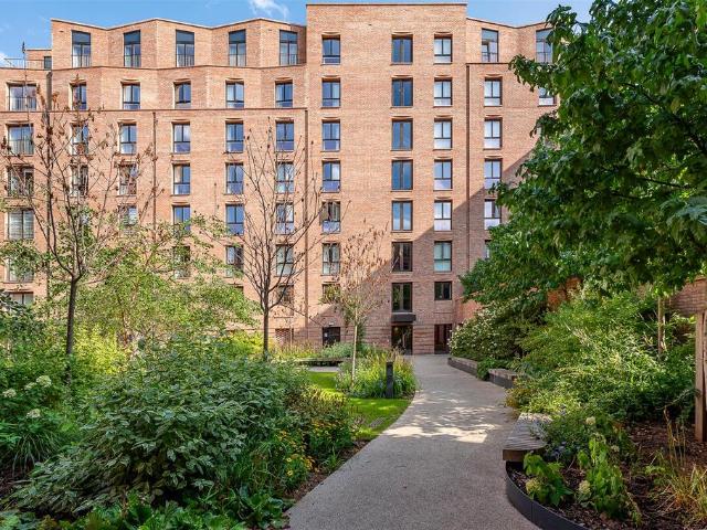 Flat for sale in Bishophill, York
