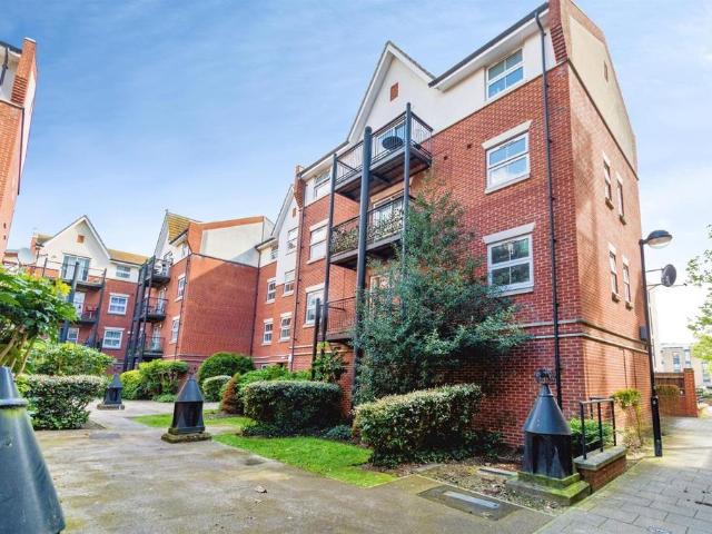 Flat for sale in St Mary's, Isle Of Man