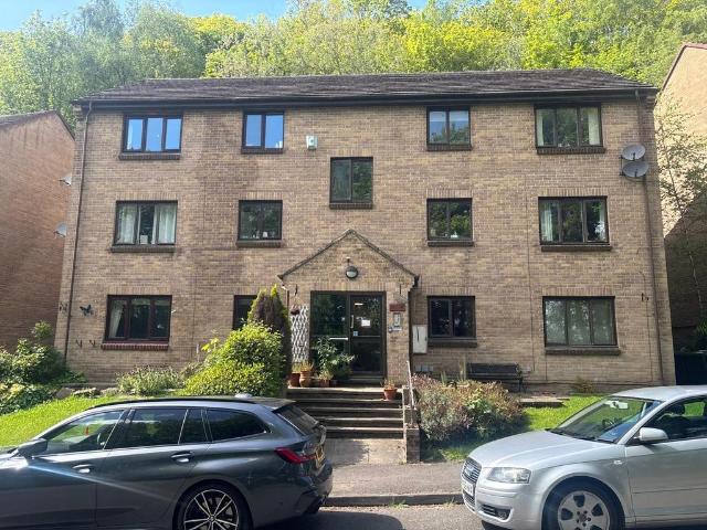 Flat for sale in Baildon
