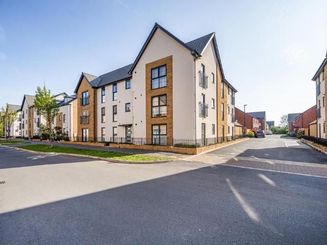 Flat for sale in Yate Rocks, Yate