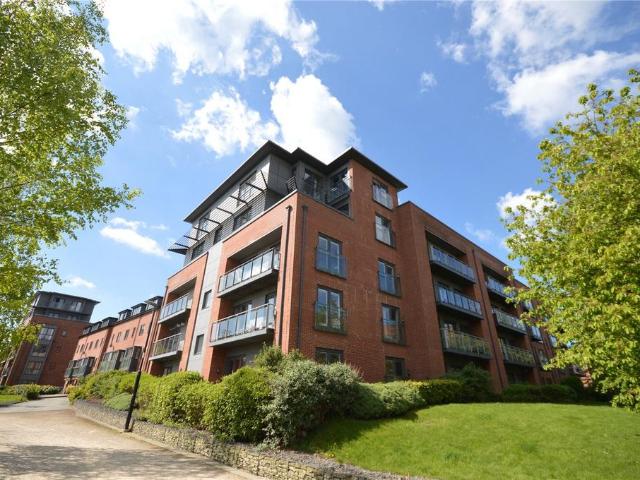 Flat for sale in Hunslet, West Yorkshire