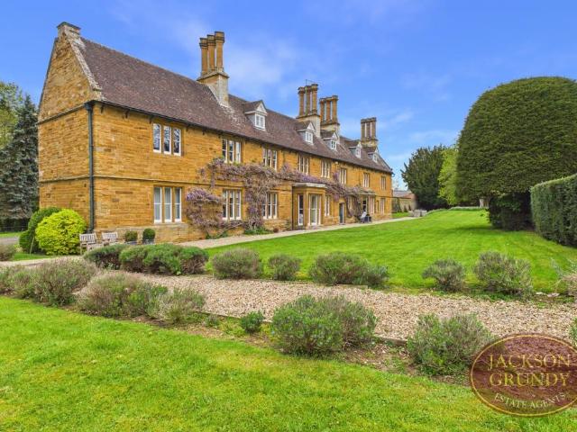 Flat for sale in Isle Of Man