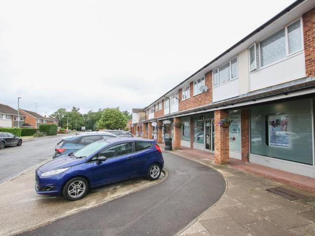 Flat for sale in Wokingham, Isle Of Man