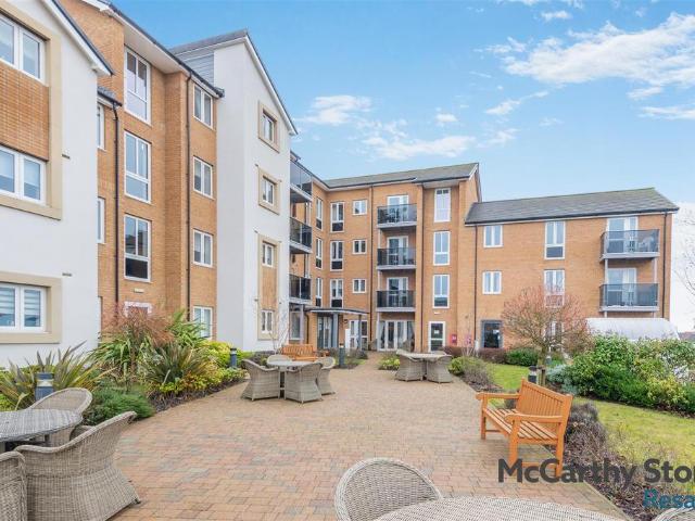 Flat for sale in Hampton Hargate, Peterborough