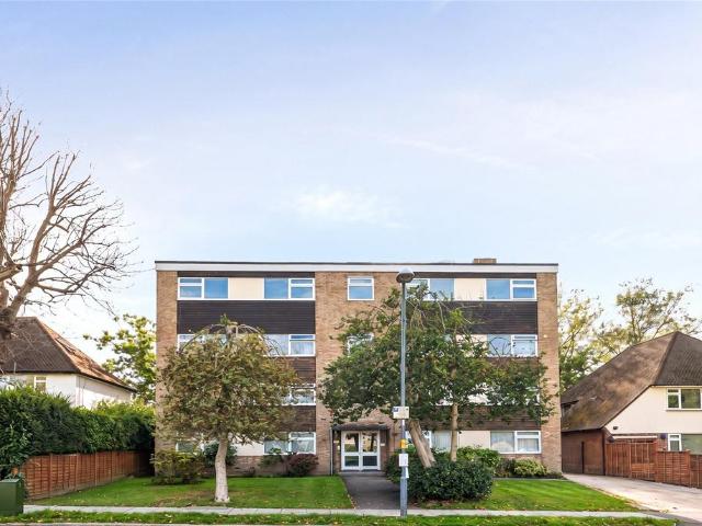 Flat for sale in London Borough of Harrow, Greater London