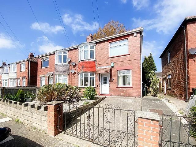 Flat for sale in Wallsend, North Tyneside