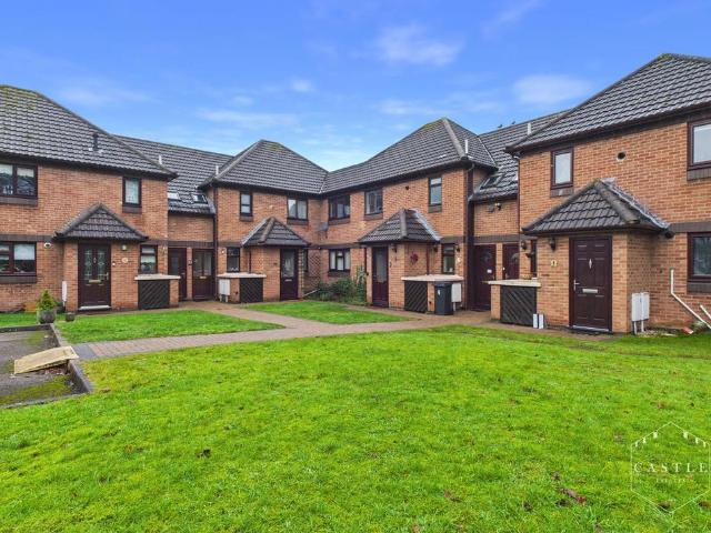 Flat for sale in Barton, Leicestershire