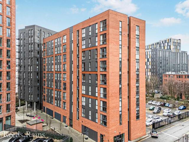 Flat for sale in Ordsall, Salford