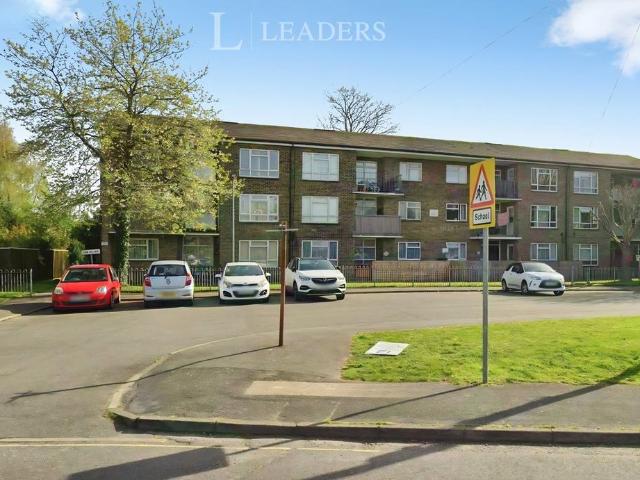 Flat for sale in Spring Vale, Hampshire
