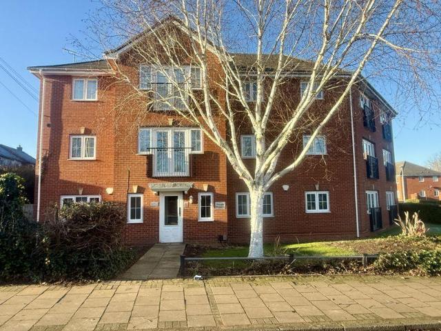Flat for sale in Walmley, Tyburn