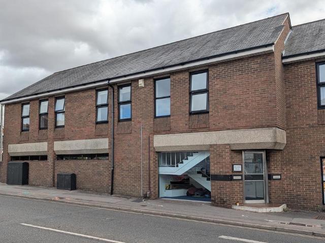 Flat for sale in West End, Fareham