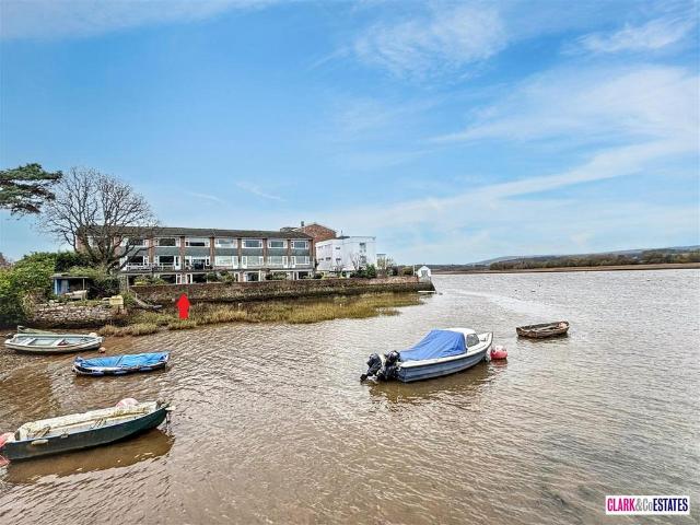 Flat for sale in Watergate, Devon