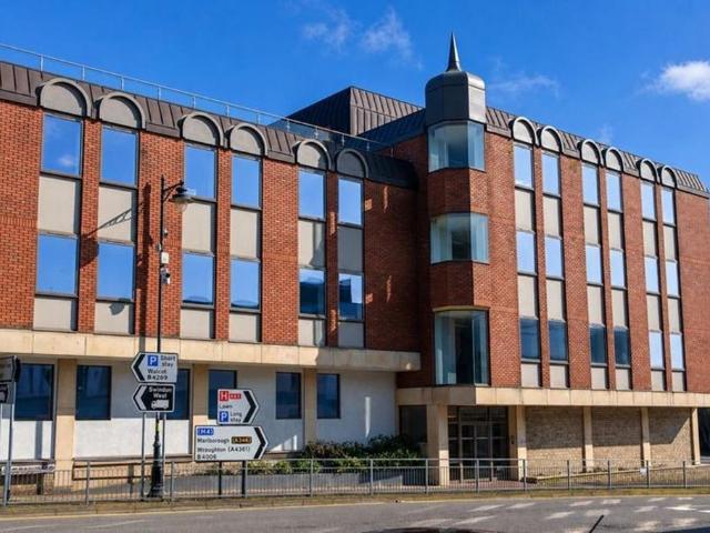 Flat for sale in Lakeside, Rodbourne
