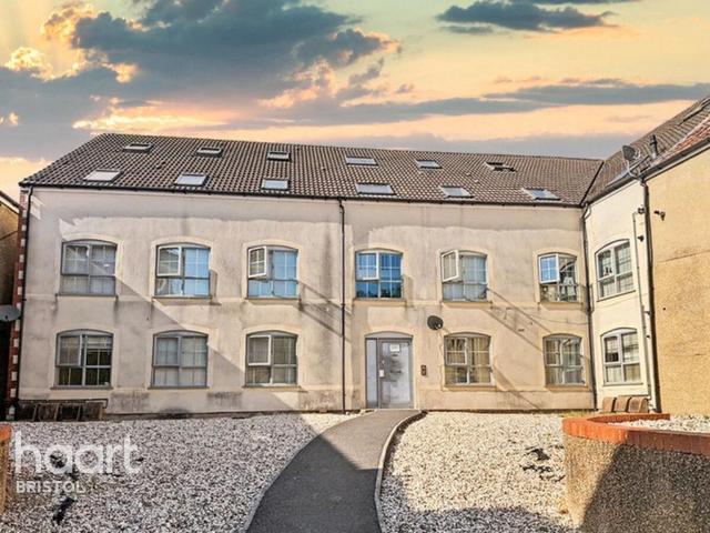 Flat for sale in Whitehall, Feckenham