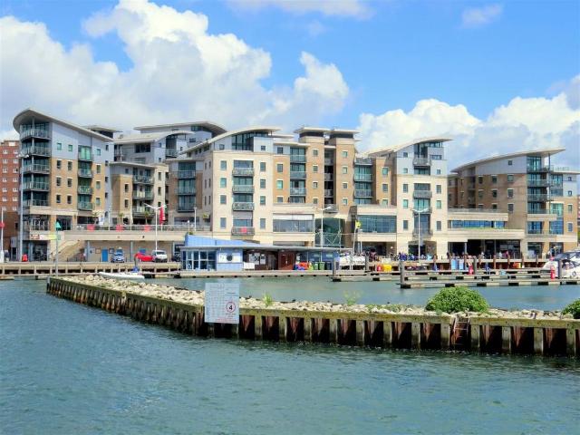 Flat for sale in Old Town, Poole