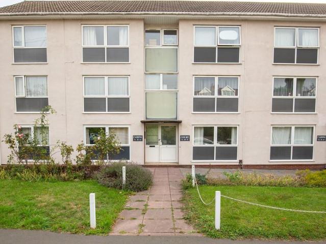 Flat for sale in Feckenham, City Of Bristol